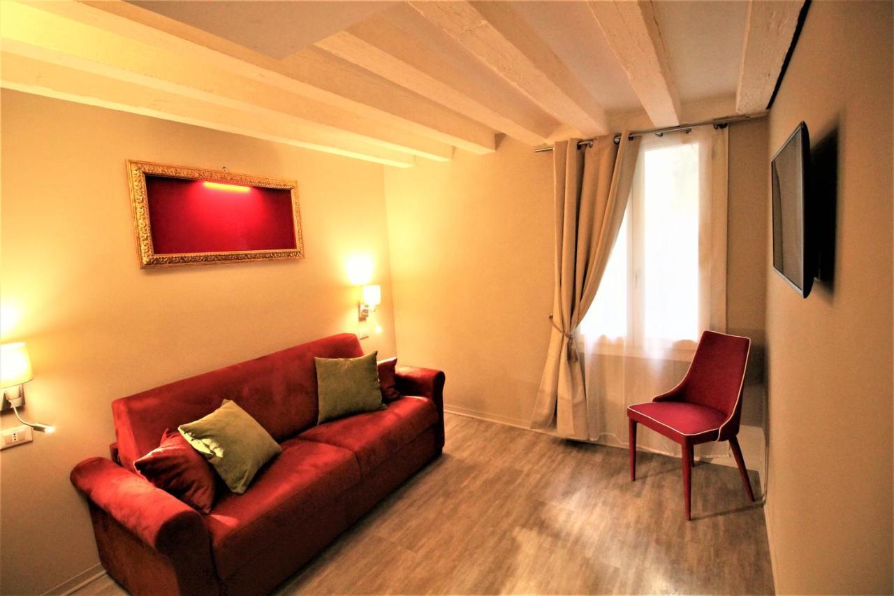 San Marco Fenice 3bdr 2bth Apartamento
